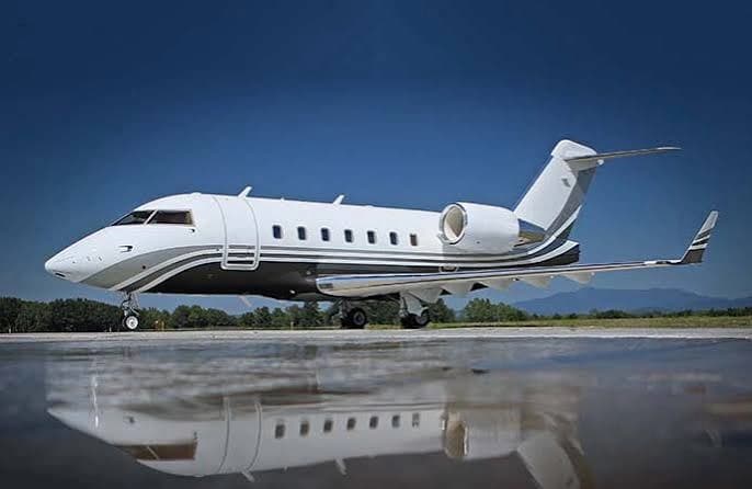Bombardier Challenger 604